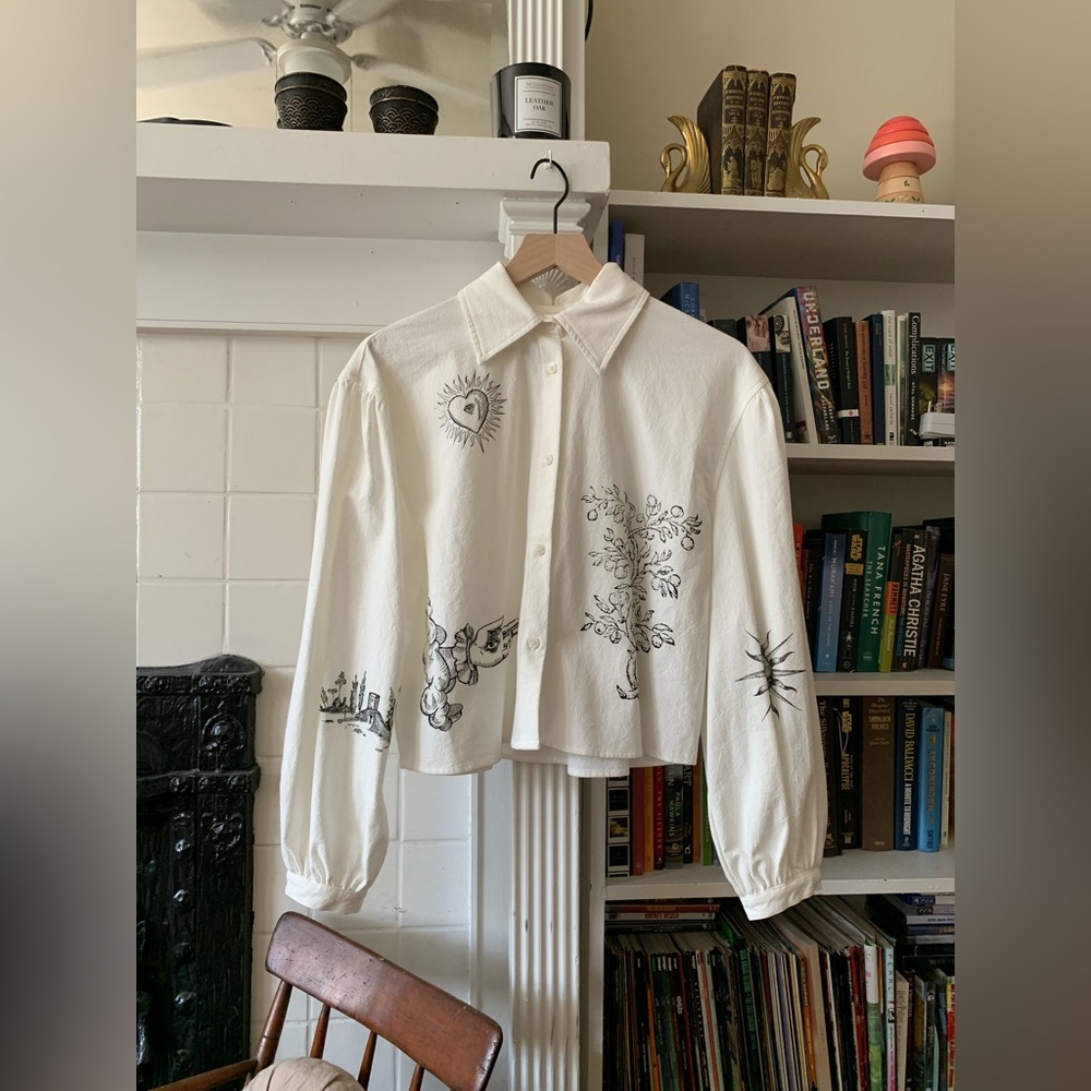 NWOT Meadows Puff Sleeve Eulalia Button Down Drawing Shirt 🐴